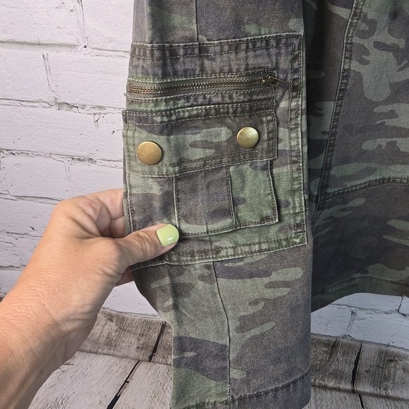 Vintage Faded Glory Green Camouflage A-Line With Cargo Skirt Womens Size 6 - Picture 4 of 5